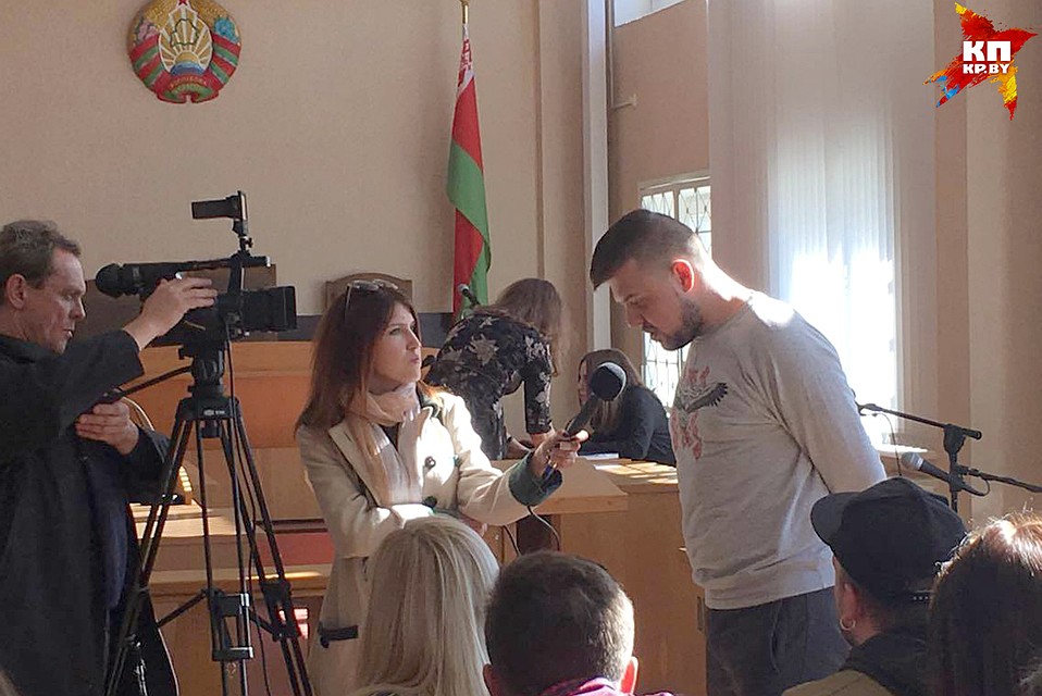 Павла Белоуса задержали на Октябрьской площади 26 марта.