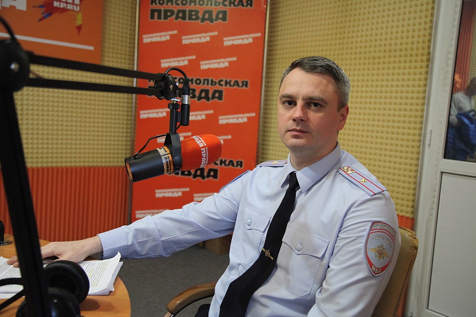 заместитель начальника отдела пропаганды безопасности дорожного движения УГИБДД ГУ МВД России по СК Евгений Синицын