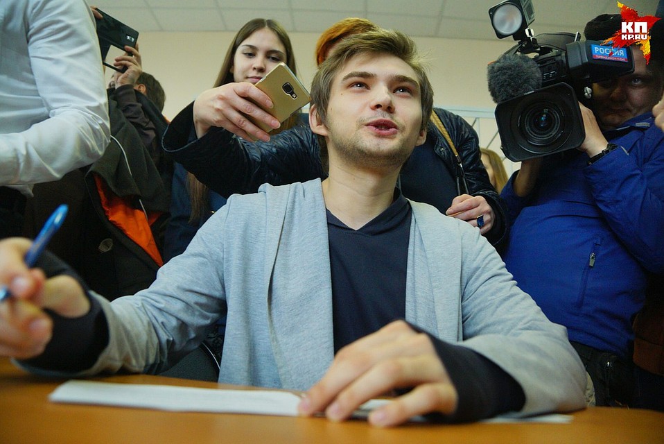 Освобожденный блогер Руслан Соколовский: Покемонов сейчас буду ловить только дома под одеялом Фото: Алексей БУЛАТОВ