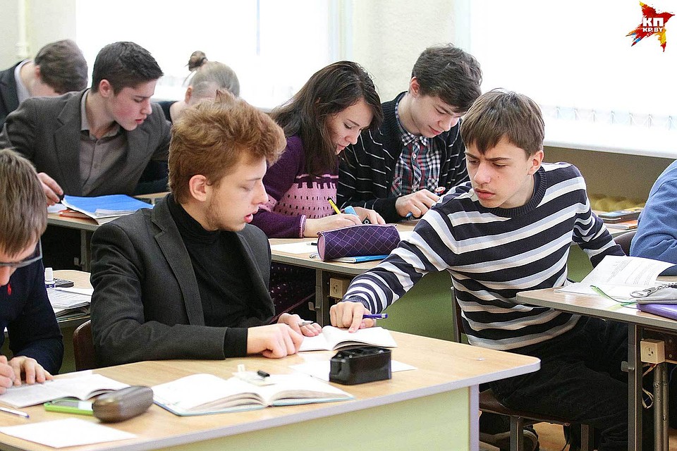 Во всех бедах учеников мы по привычке обвиняем Министерство образования