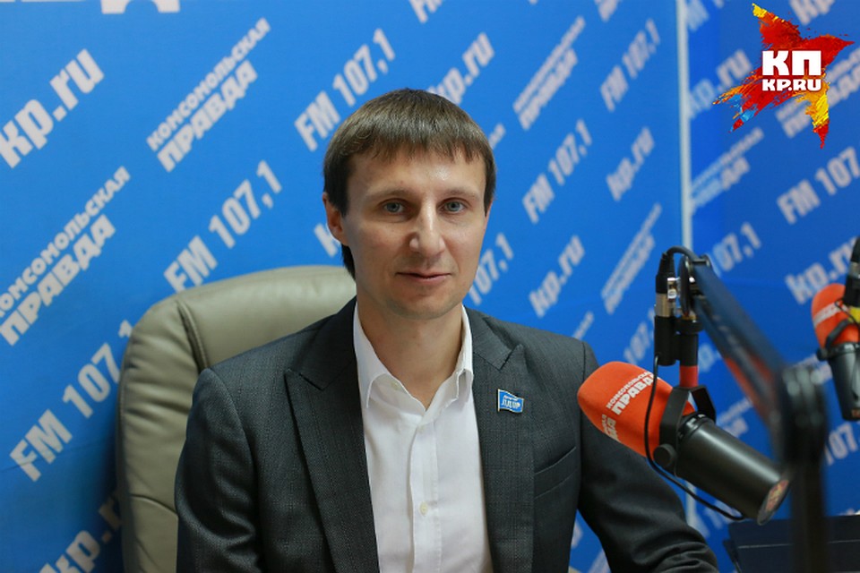 Александр Глисков на 107.1 FM