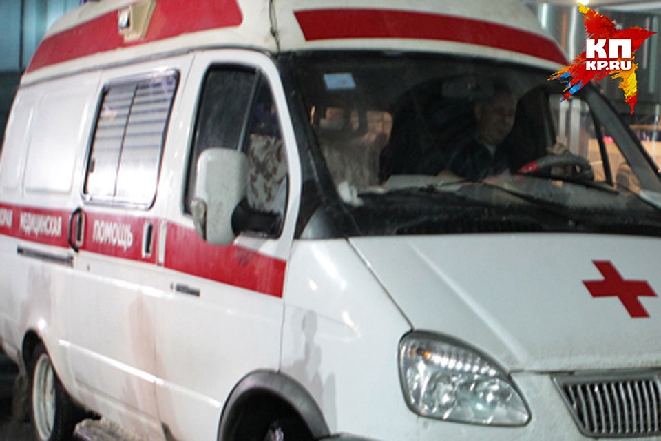 Пенсионерка сломала руку в ДТП с маршруткой центре Брянска Пенсионерка сломала руку в ДТП с маршруткой центре Брянска
