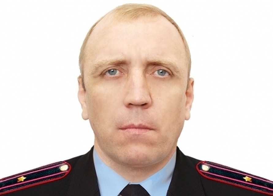 Участковый спас из огня пенсионерку во время отпуска под Троицком Участковый спас из огня пенсионерку во время отпуска под Троицком