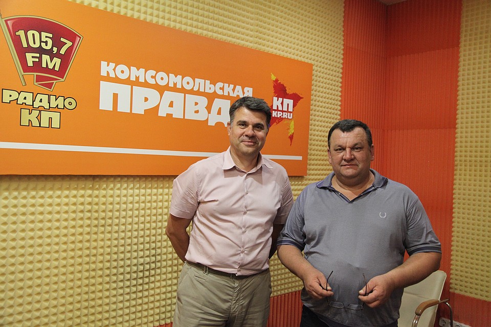 Специалисты ГБУЗ СК "Петровская районная больница": главный врач Андрей Попов, заведующий хирургическим отделением Александр Колесников