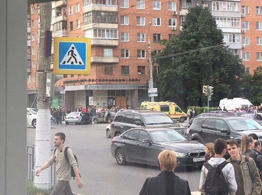 Семь человек пострадали в ДТП в Туле Семь человек пострадали в ДТП в Туле