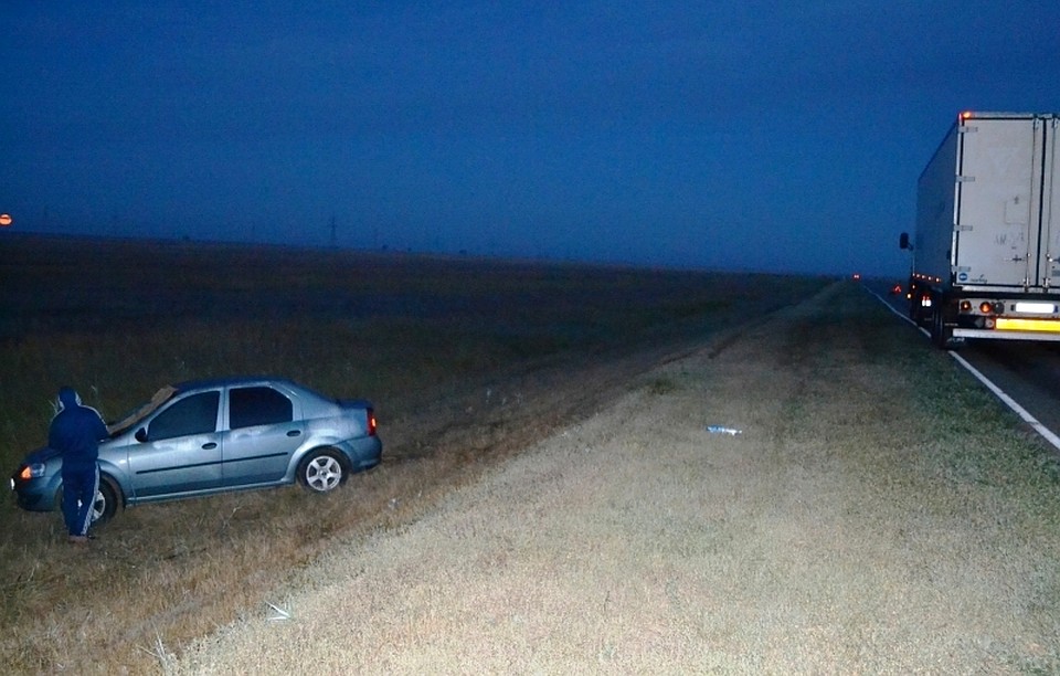 В Астрахани завели дело на волжанина, задавившего на иномарке дальнобойщика В Астрахани завели дело на волжанина, задавившего на иномарке дальнобойщика
