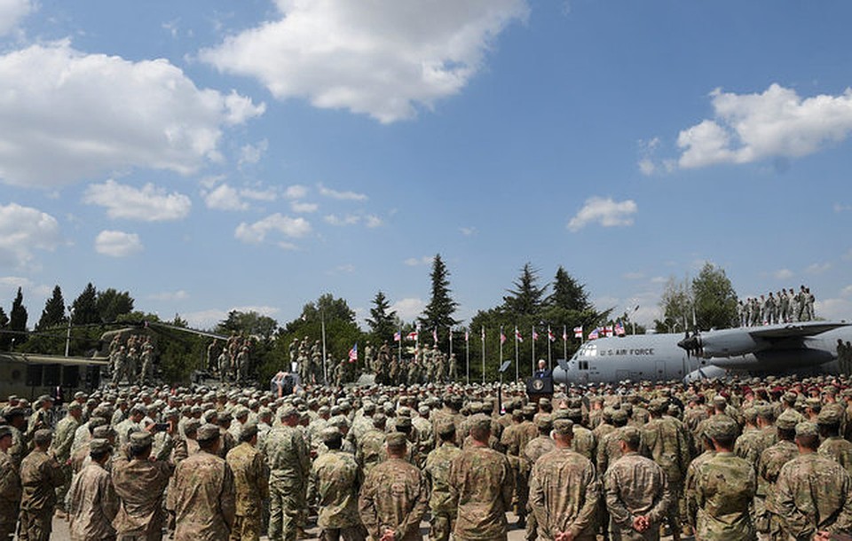 Польша пожелала расположить у себя две американские дивизии Польша пожелала расположить у себя две американские дивизии