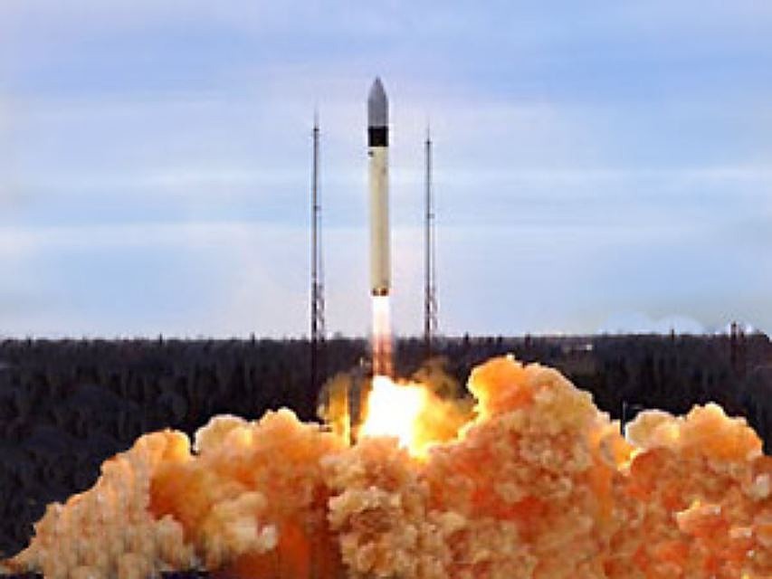 Ракета-носитель "Рокот" стартовала в пятницу