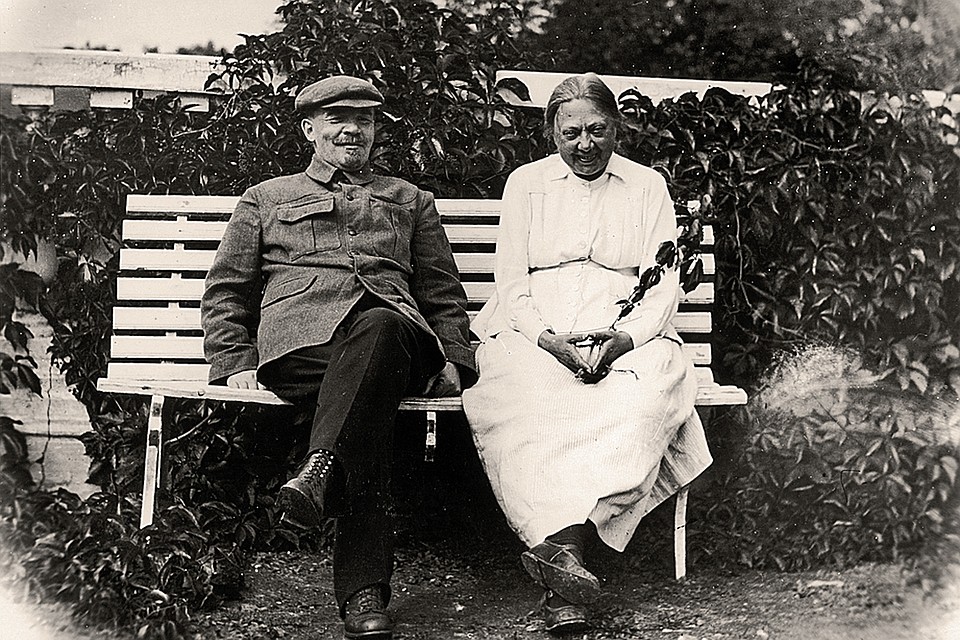 Надежда Константиновна пережила Ленина на 15 лет - скончалась 7 февраля 1939-го.