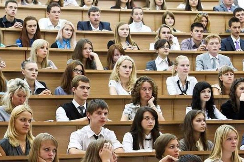 Фото с сайта thinktanks.by Каждый пятый студент выбирает технический профиль
