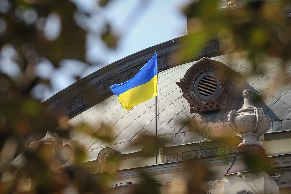 Сотрудники СБУ уверяют, что этот же человек покинул Украину после Майдана, а в сентябре 2017 года снова вернулся