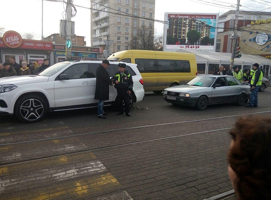 ДТП на улице Черняховского
