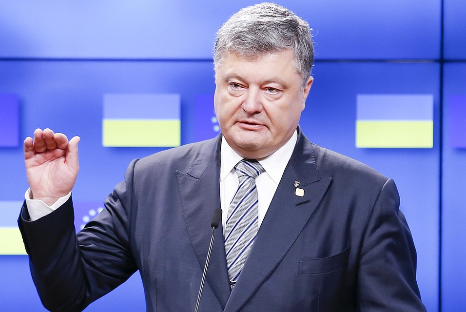 Петр Порошенко абсолютно во всех бедах привык винить Россию.
