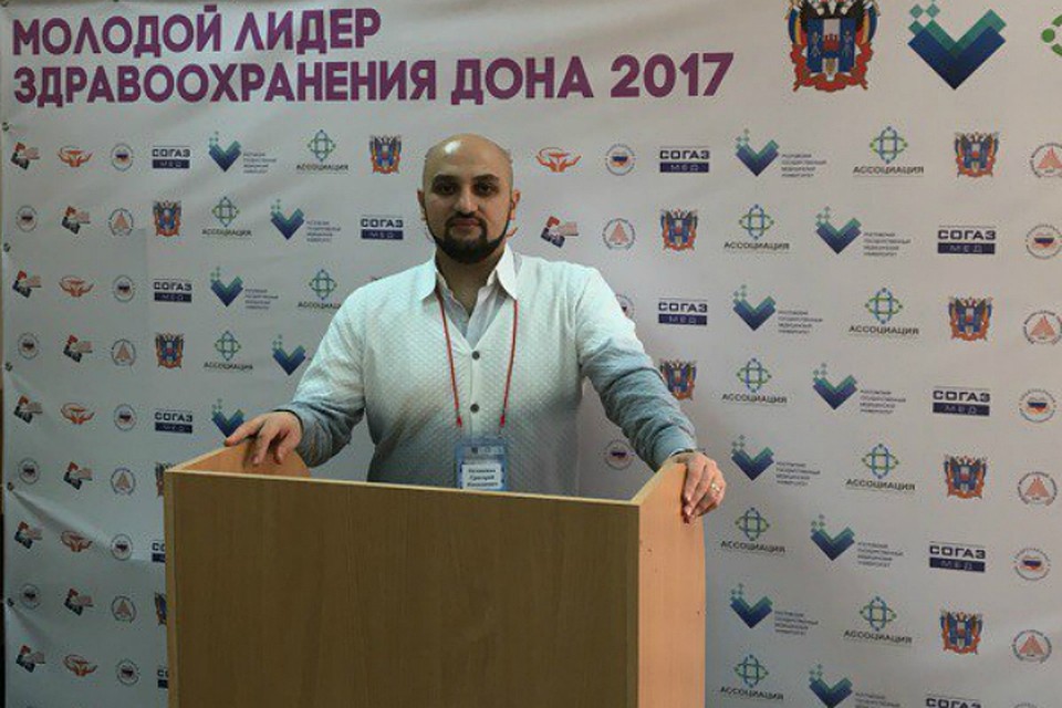 Причиной нападения на себя сам пострадавший называют свою профессиональную деятельность. Фото: ВК, личная страница.