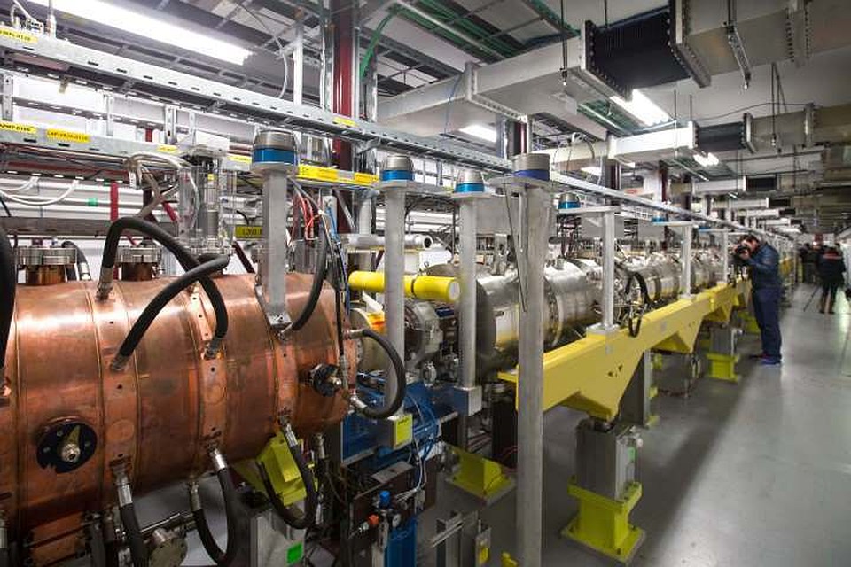 Linac 4 - линейный ускоритель в Европейской организации ядерных исследований (ЦЕРН)