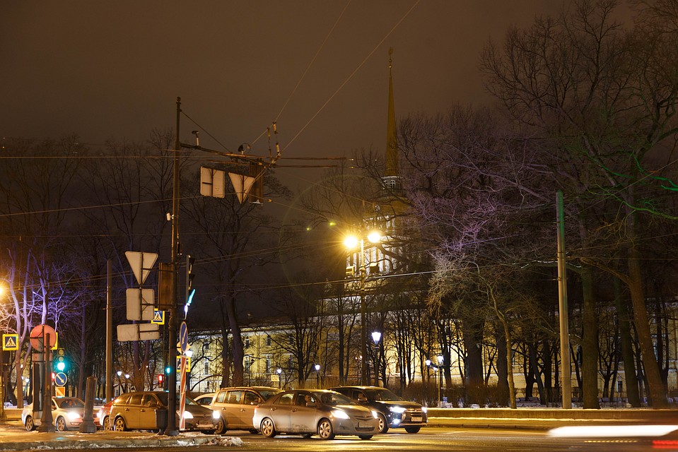 Самая массовая экологическая акция на планете завершилась в 21.30. К ней присоединились больше 180 стран. Фото: Александр ГЛУЗ