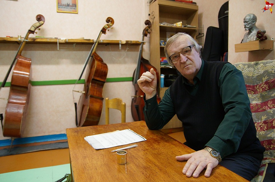 Родоначальник «контрабасовой мафии» лечит инструменты и делает звезд с нуля