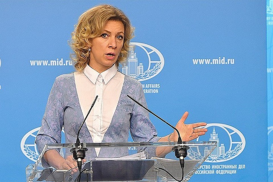 На еженедельном брифинге для журналистов официальный представитель МИД РФ Мария Захарова дала ответ главе Форин-офиса Борису Джонсону
