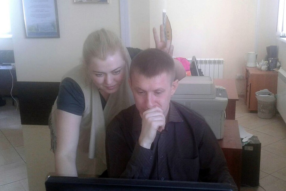 Каждый третий барнаулец любит пошутить над коллегами