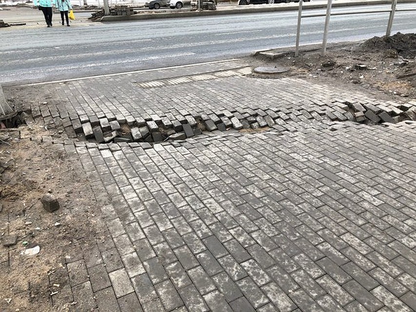 Плитка не пролежала полугода