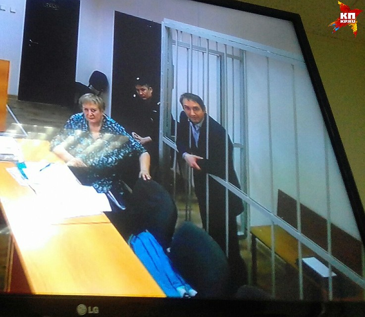 Константин Ромаданов вел табличку, в которой в зашифрованном виде фиксировал всех получателей взяток и денежные суммы.