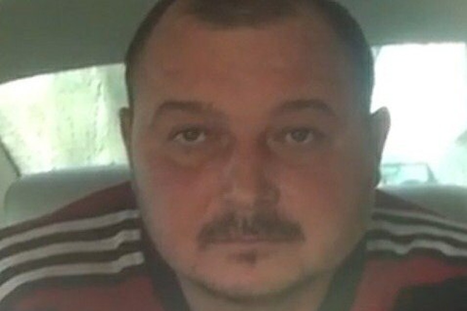 Это фото Владимира Горбенко адвокаты сделали в автомобиле - по дороге из СИЗО на допрос в СБУ