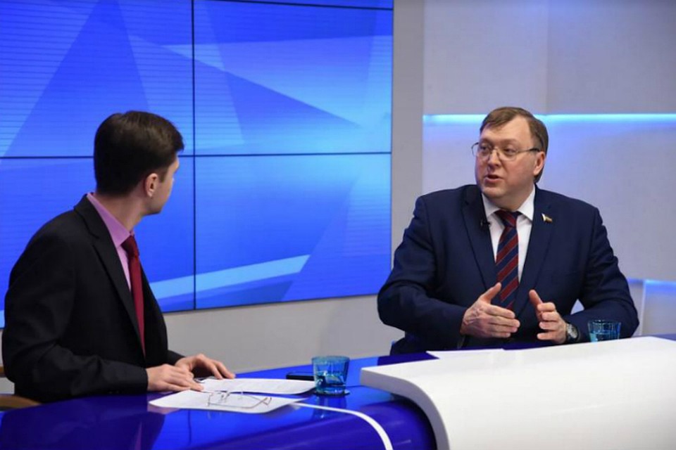 Александр Ищенко был одним из разработчиков законопроекта.