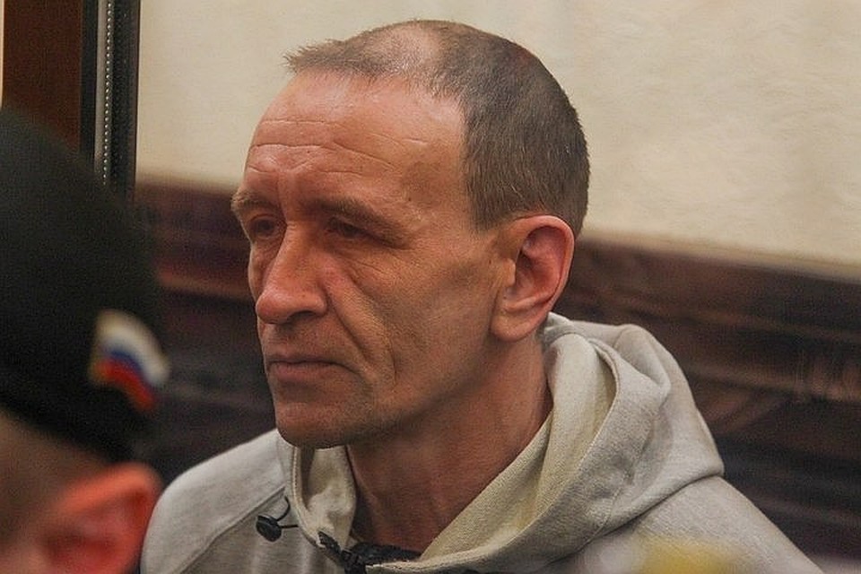 Следствие считает, что Сергей Генин отправил подчиненных в ТРЦ «Зимняя вишня» не в ту сторону