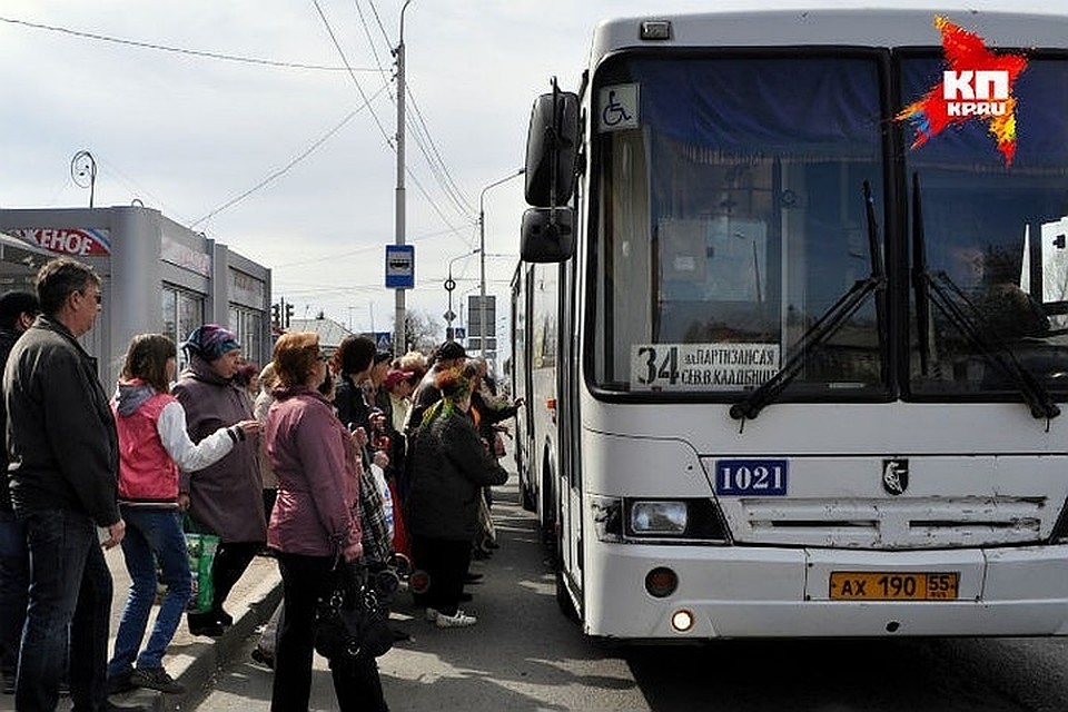 Во Владивостоке в родительский день будут работать девять автобусных маршрутов