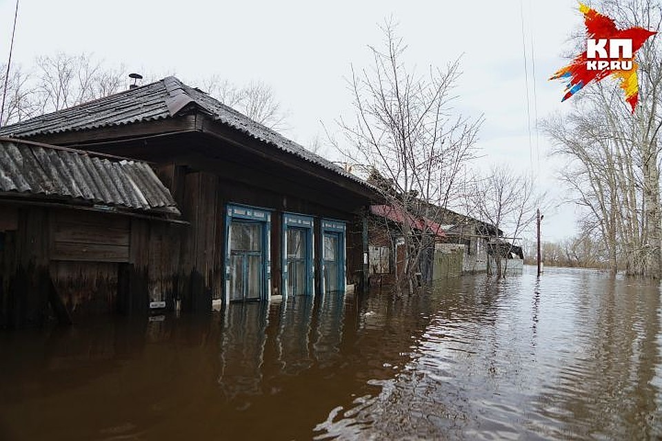 За сутки освободили от воды 27 приусадебных участков в селе Бурундуки.