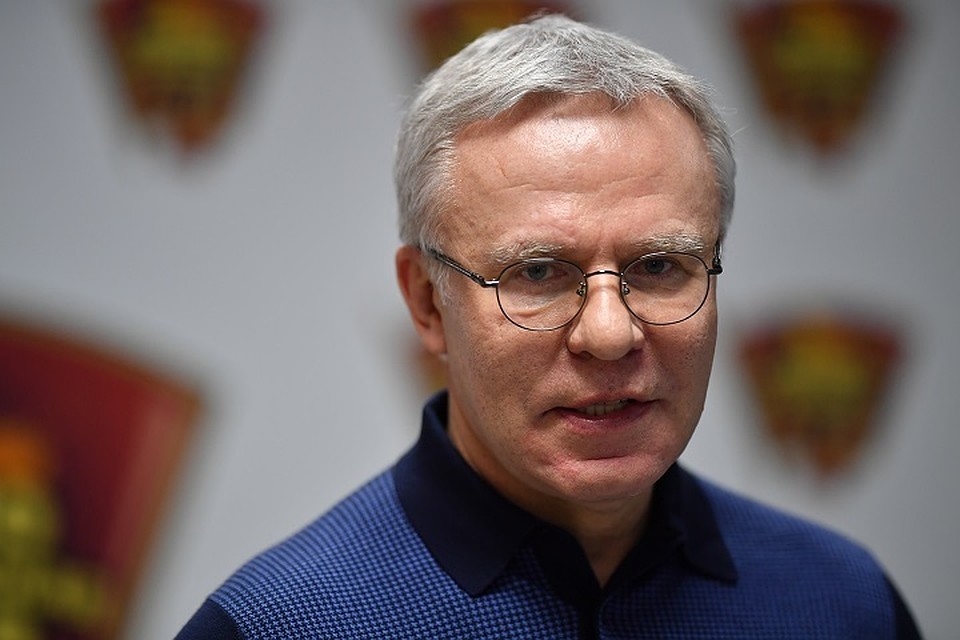 Вячеслав Фетисов начинает юбилейное турне во Владивостоке