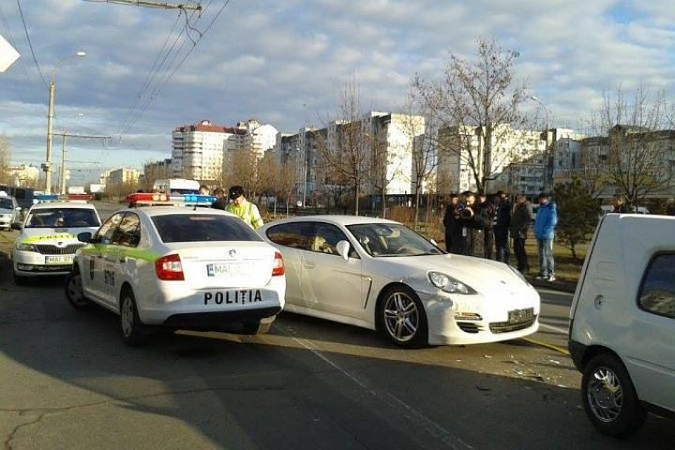 Молдавские депутаты на автомобилях не экономят: в 2017 году многие из них обзавелись новыми