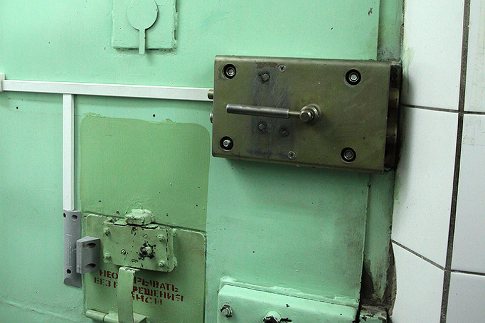 В Ангарске осужден бывший сотрудник исправительной колонии за получение взяток.