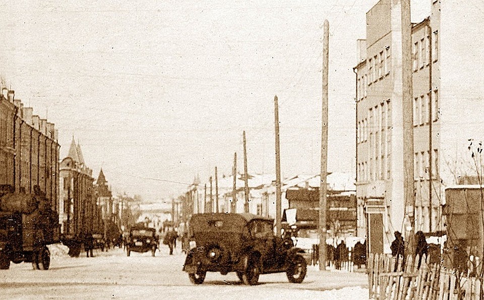 Так в годы Великой Отечественной войны выглядела улица Карла Маркса в Уфе. Фото: из личного архива А.Чечухи
