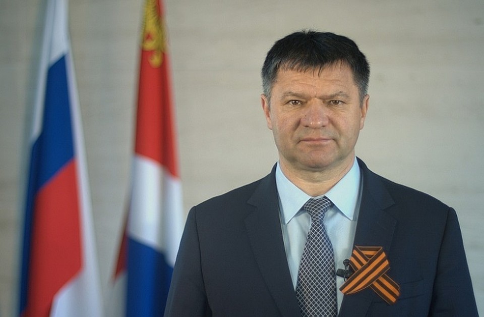 Андрей Тарасенко поздравил приморцев с праздником Великой Победы