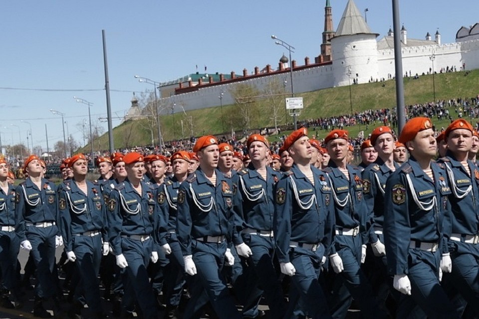 Во время парада