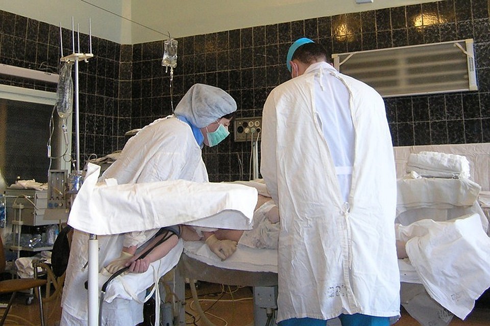 В Мурманской области после гибели крохотного пациента изучается медицинская документация. Мальчик умер в инфекционном отделении, предположительно, от последствий менингококцемии.