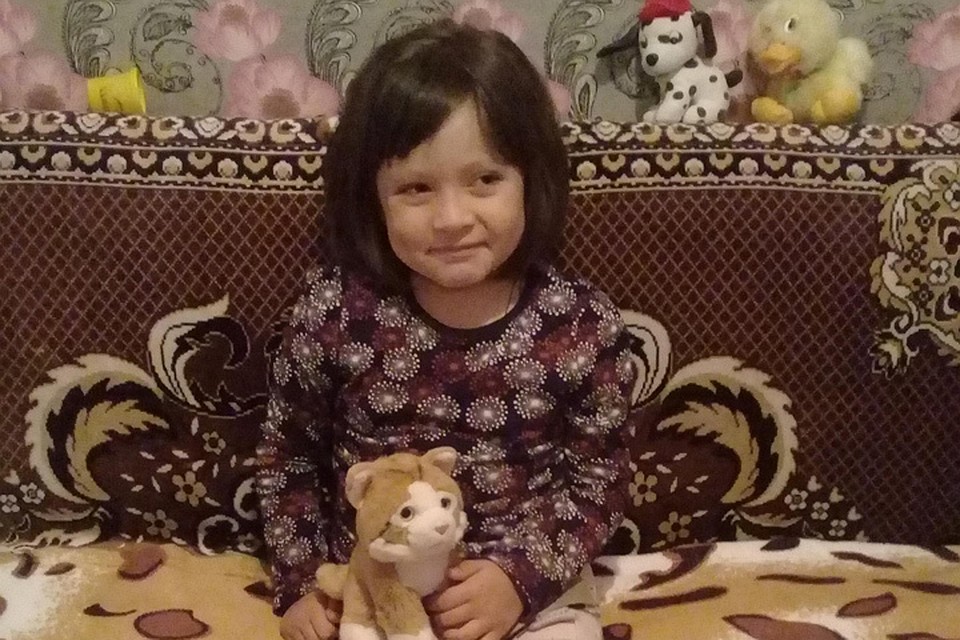 Малышка Эви верит, что она обязательно вылечится.