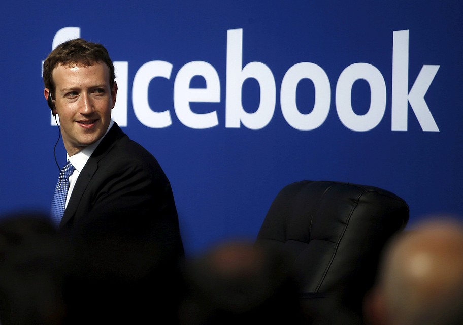 Руководитель компании Facebook Марк Цукерберг