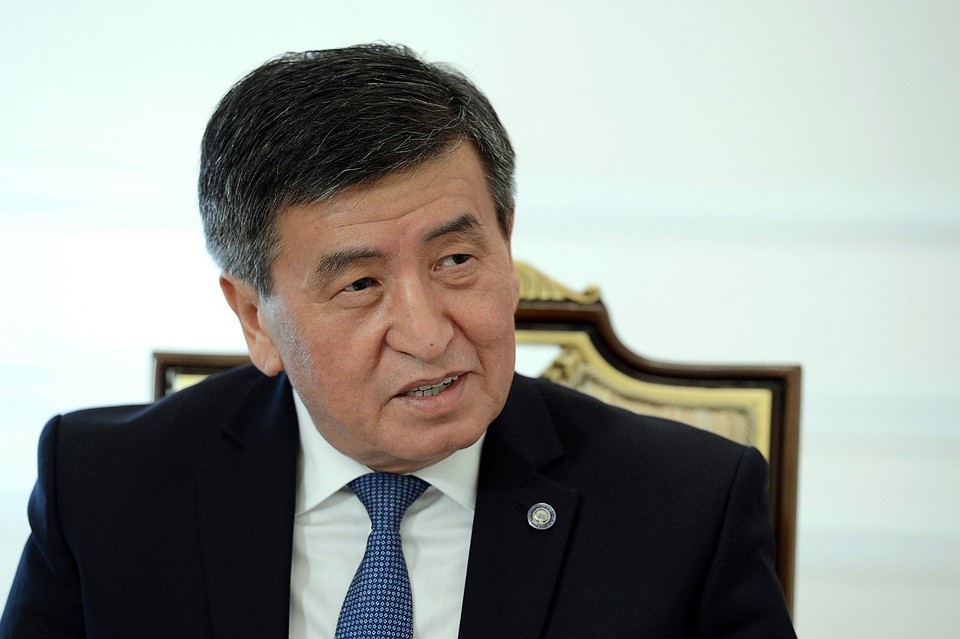 Президент поздравил кыргызстанцев с Днем защиты детей.