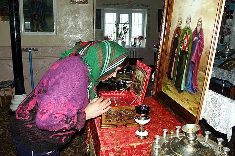 В храмах Псковской области продается кагор из Молдовы.