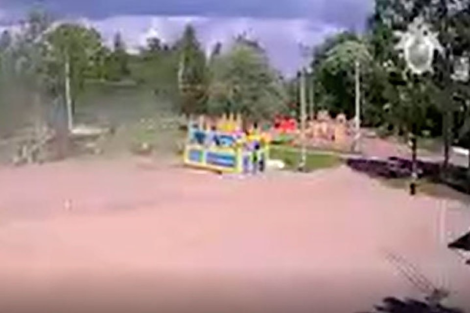 В отношении владельца батута, на котором пострадали дети, возбуждено уголовное дело. Фото: СУ СКР по Ленинградской области.