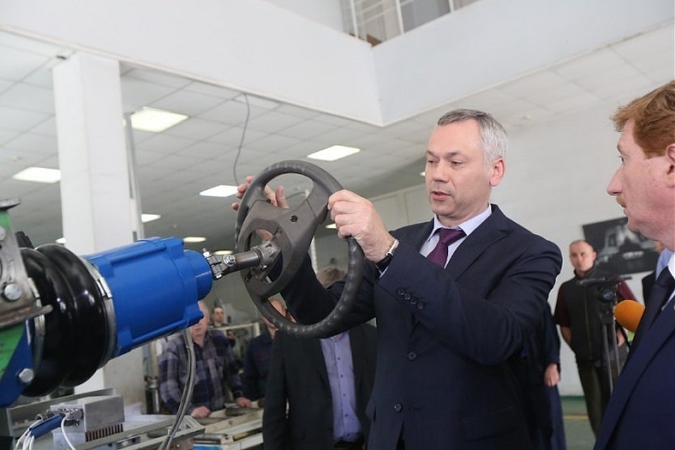 Разработка, по словам представителей завода, не имеет аналогов в мире. Фото: пресс-служба Правительства Новосибирской области