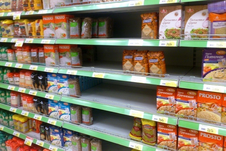Гречка такой продукт: то дешевеет, то исчезает.