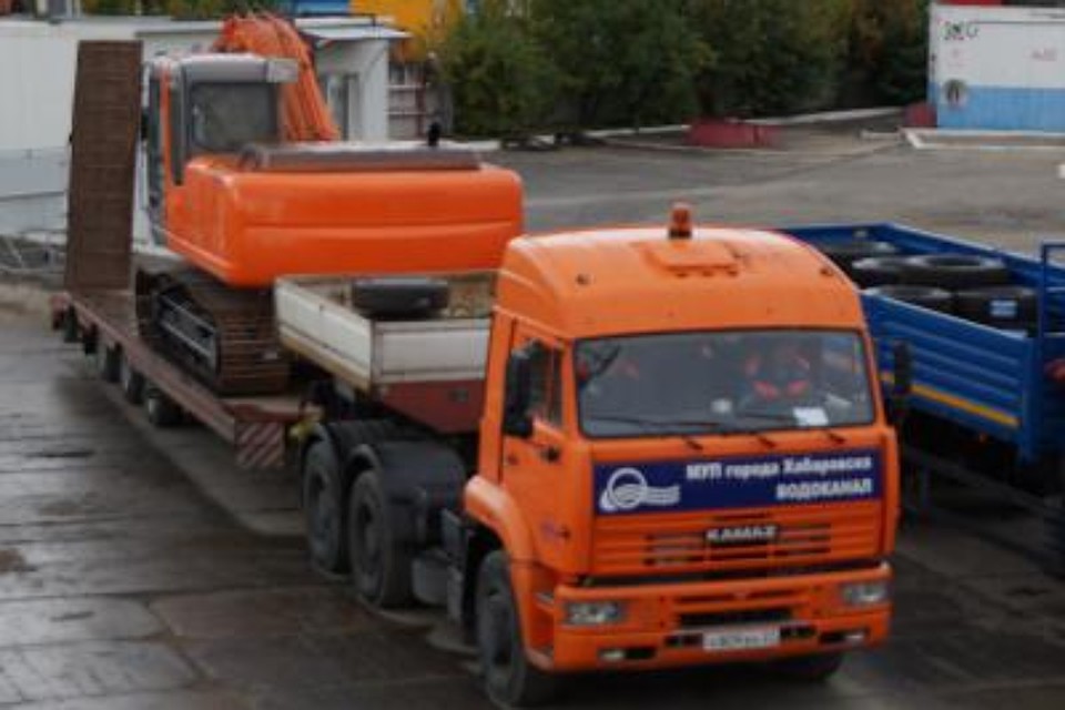 В Хабаровске ремонт коммунальной аварии на Тургенева ограничит движение транспорта. ФОТО: МУП "Водоканал".