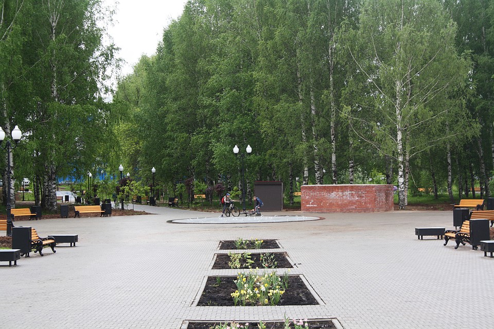 В Кочуровском парке откроют фонтан и запустят фейерверк