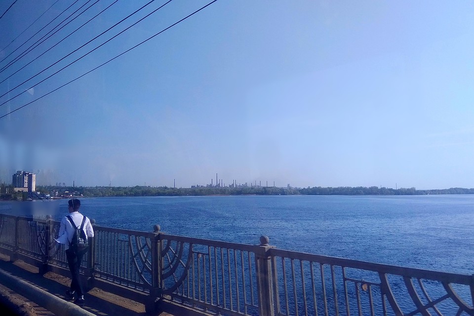 Мост ремонтируют свыше 130 человек