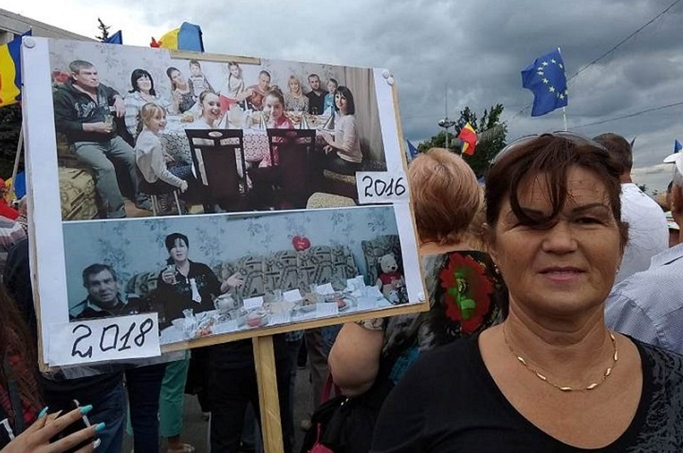 Такие фотографии может представить каждая вторая, если не первая, семья Молдовы. Фото: facebook.com/inga.grigoriu