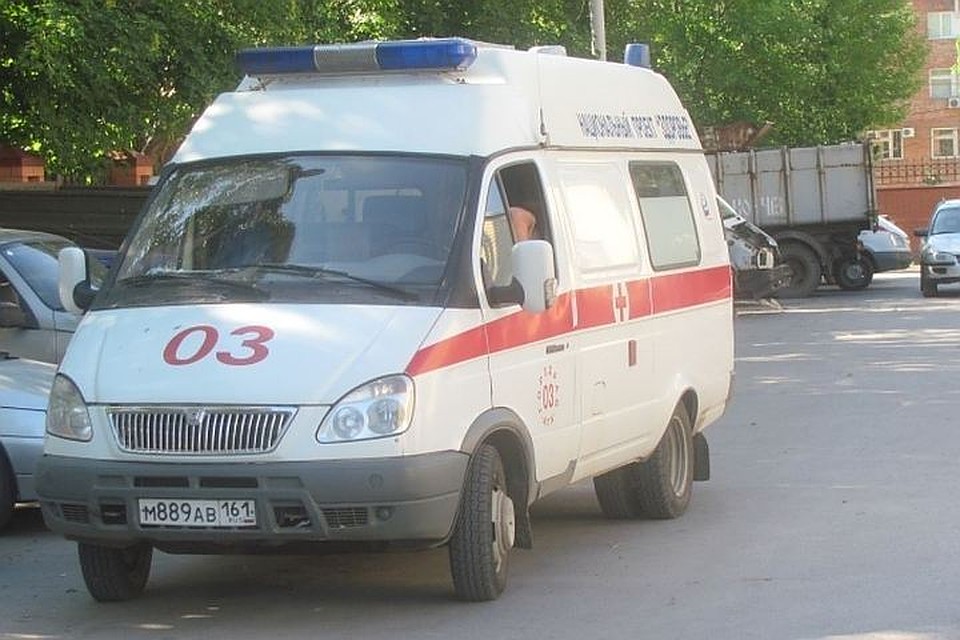 В Ростове-на-Дону вынужденно закрыли торговый центр, где снимала помещение одна из городских подстанций скорой помощи. Фото: ГОПАЛО Ольга.