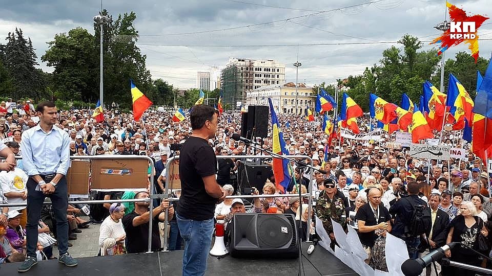 Воскресная акция протеста была многочисленной, но ни к чему не привела.